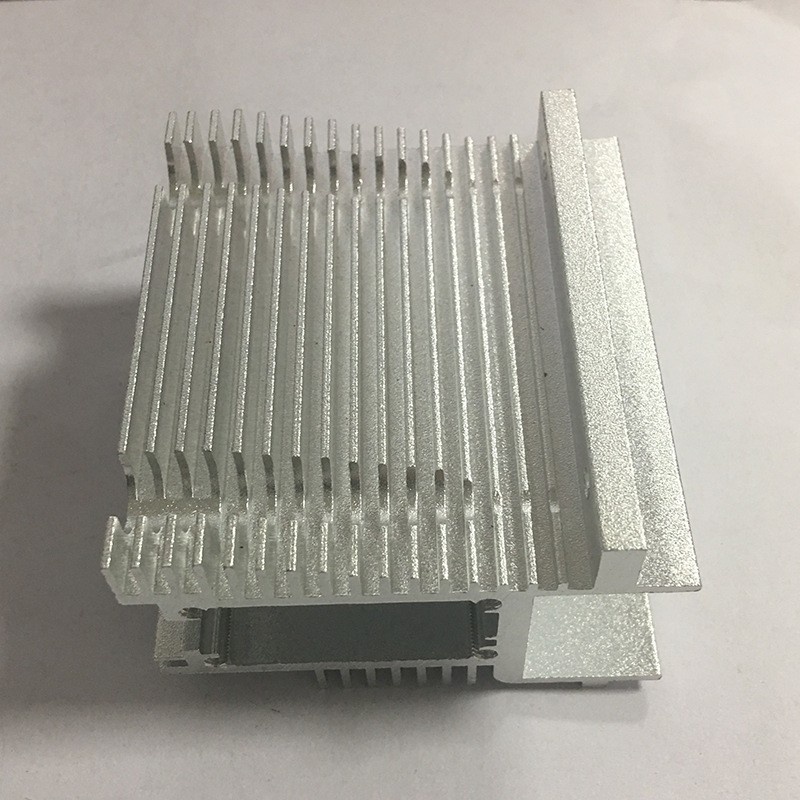 High density tooth radiator aluminum profile mold opening