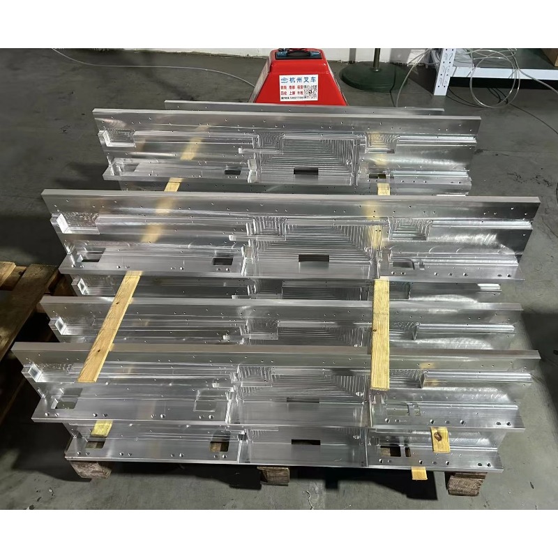 Aluminum profile CNC integrated mold opening